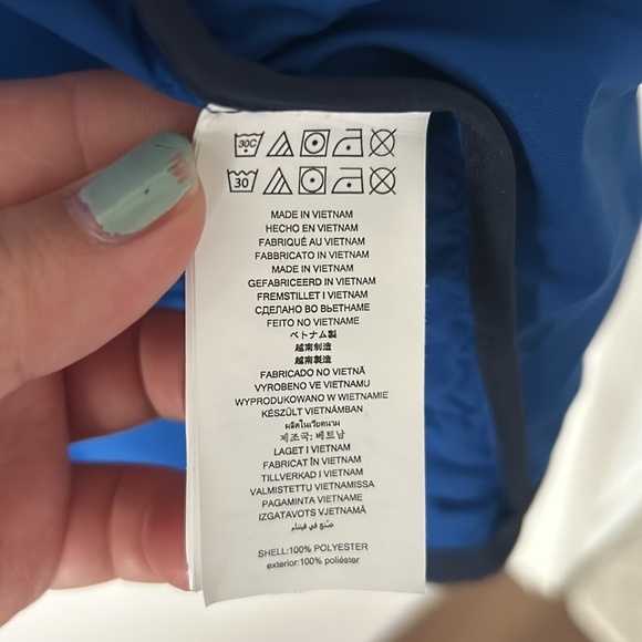 Like new Michael Kors light puffer for men - Picture 8 of 9